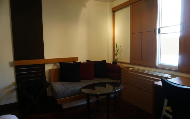 iCheck inn Sukhumvit 19