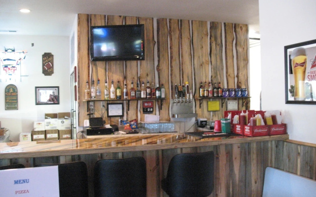 Iron Horse Inn