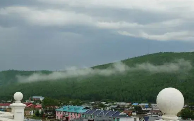 Yunhai Hotel