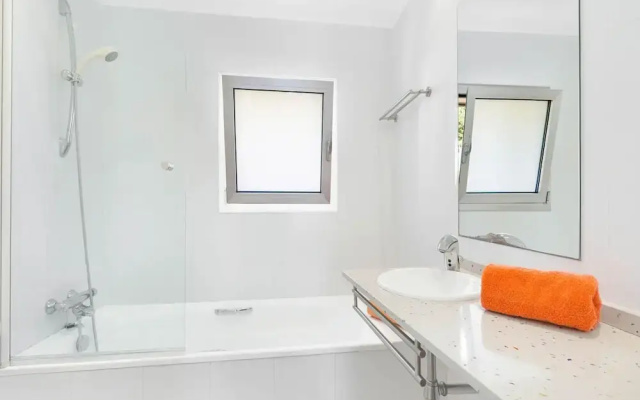 4-bedroom Villa in Lloret de Mar