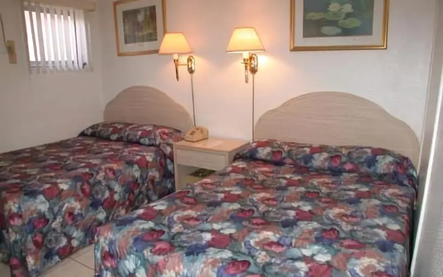 Sunrise Resort Motel South