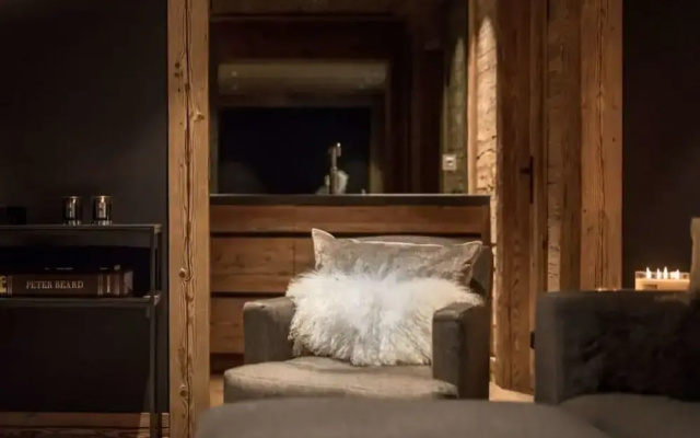 Spacious Chalet With Private Pool