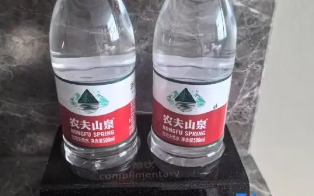 Homeinn Selected Hotel (Xuchang Cao Wei Ancient City Fat Donglai Times Square)