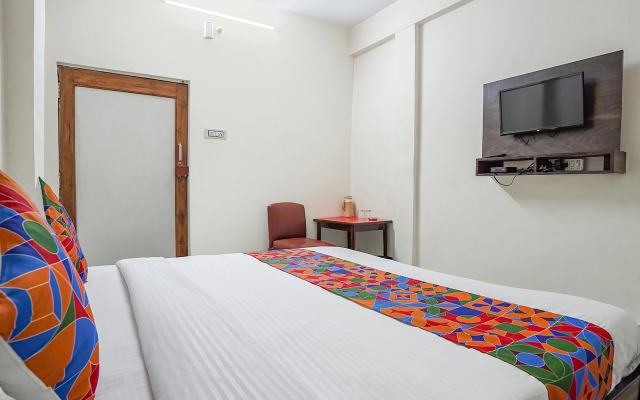 Fabhotel New Shanti