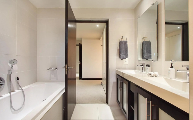 Ravensteyn Villa - Camps Bay
