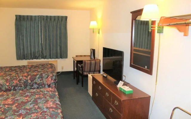 Cumberland Inn and Suites