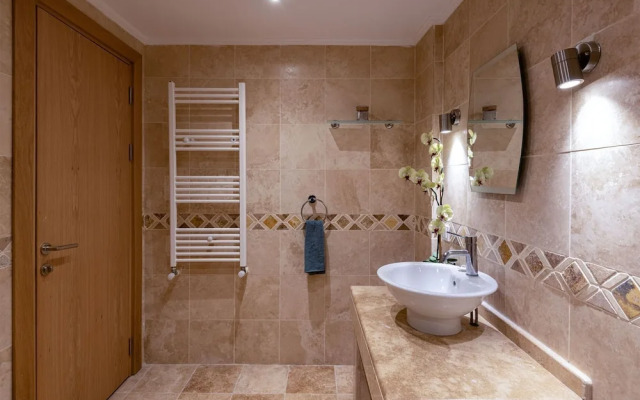 Yalıkavakta 3 Odalı Villa BD4148
