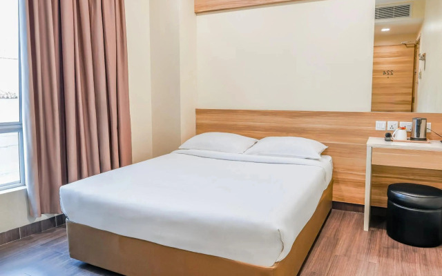 Hotel 81 Dickson