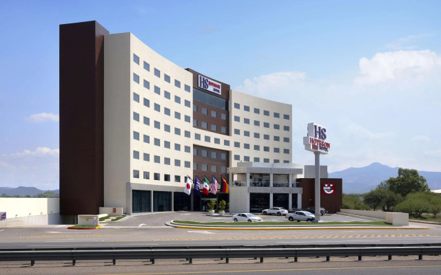 HS HOTSSON Hotel Silao