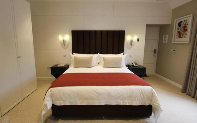 Cae Court Hotel