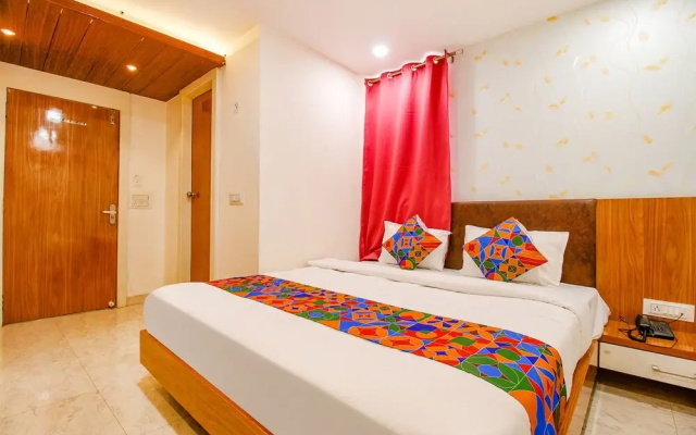 FabHotel Silkroute Palaace