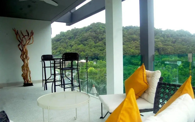 Twin Sands Private Apartment, Phuket
