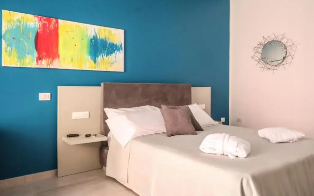 Toledo 16 Luxury Suites