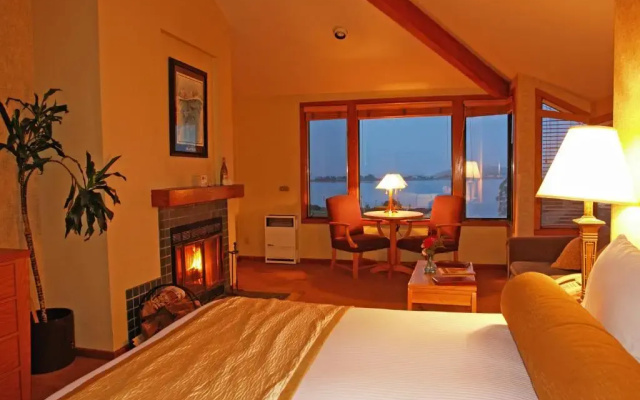 The Inn at the Tides
