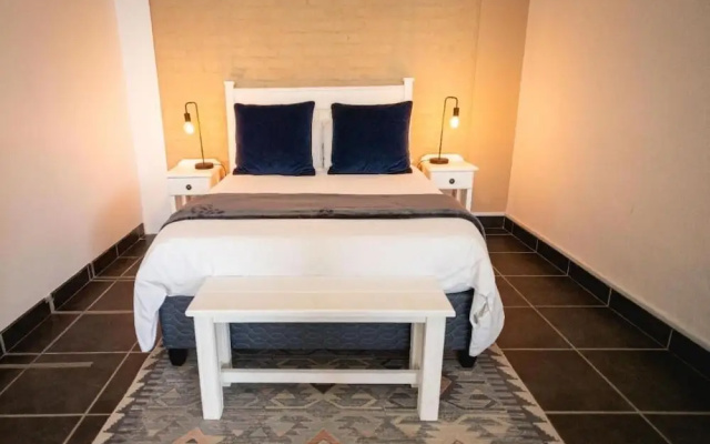 Four Seasons Struisbaai