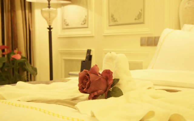 Clarion Hotel