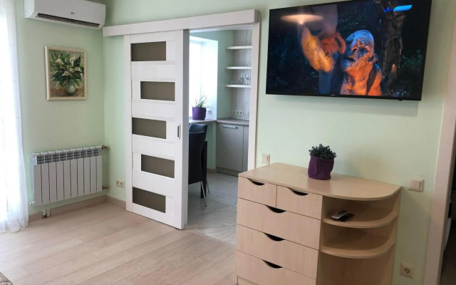 Kotsubinsky street LUX Apartment