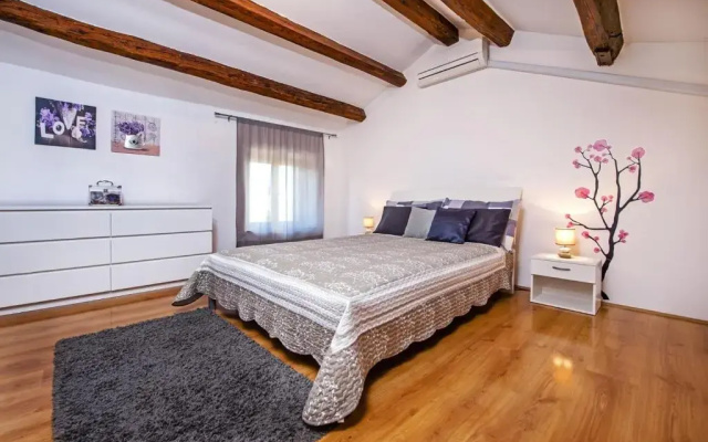 Holiday Apartment Daria 20
