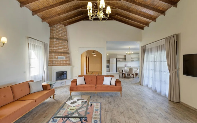 Kairos Hotel