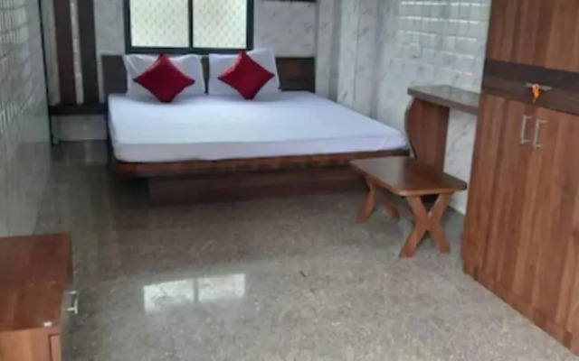 Sea Smile Guest House by Goroomgo