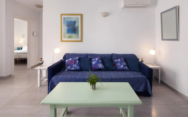 Bright spacious 1 bed apartment