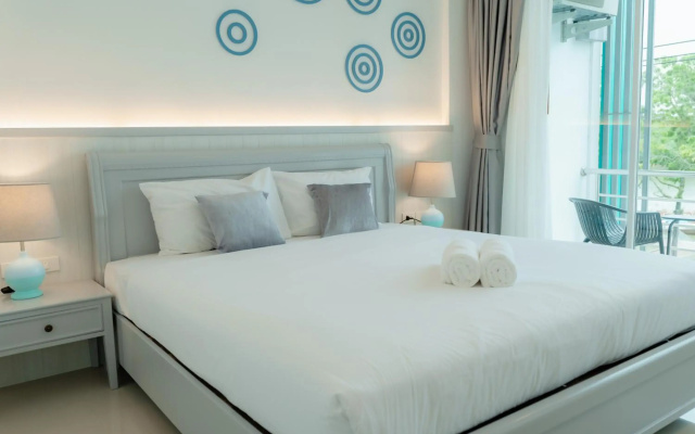 Apo Hotel