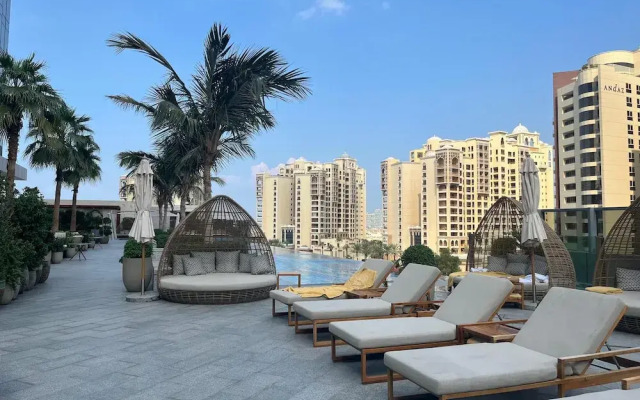 The Palm Tower Corner 1-bedroom Dubai