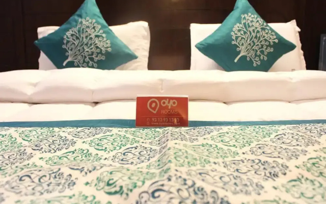 OYO 1849 Hotel Hindustan International