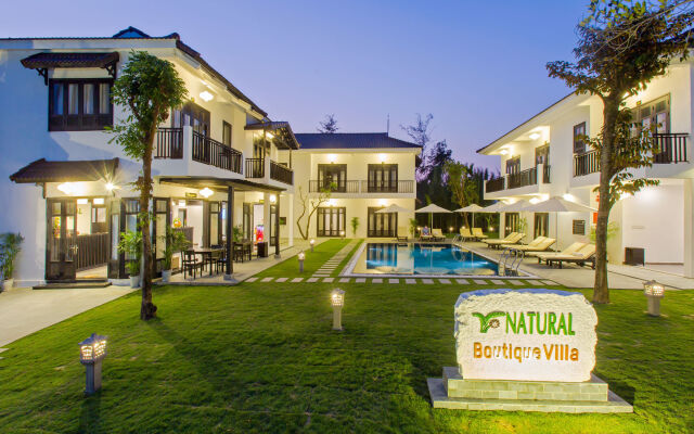Отель M2Luxe Natural Boutique Hoian вид на фасад