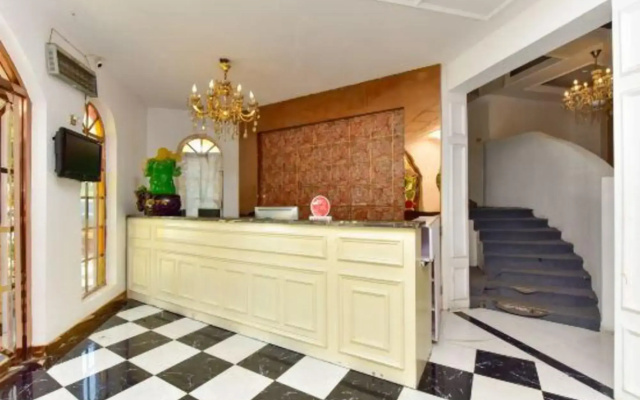 OYO Huadu Theme Hotel
