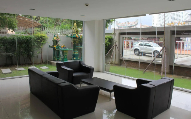 UTD 8 Hotel & Residence