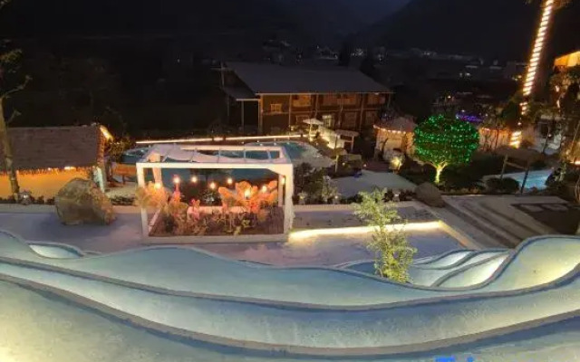 Yili Yunshan Hot Spring Guesthouse