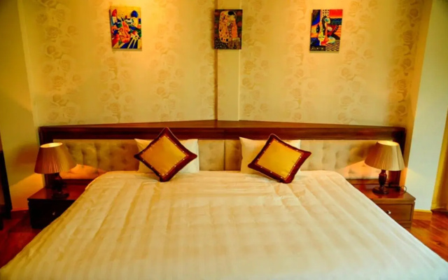 Sunrise Suites Hotel Hanoi