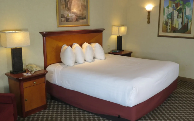 Harrah's Joliet Casino & Hotel - A Caesars Rewards Destination