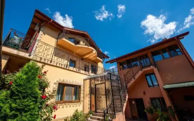 Casa Dunavis