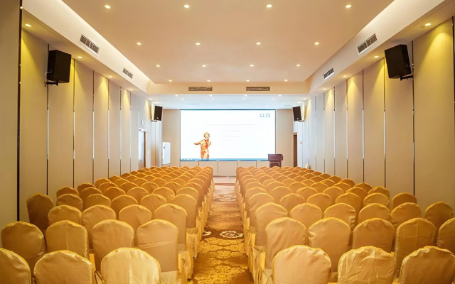 Vienna International Hotel (Wuhan Workers' Culture Palace Jiyuqiao Metro Station)