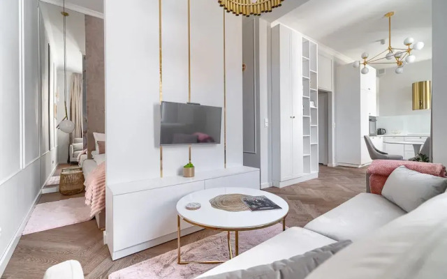 MARGI Aura Apartment