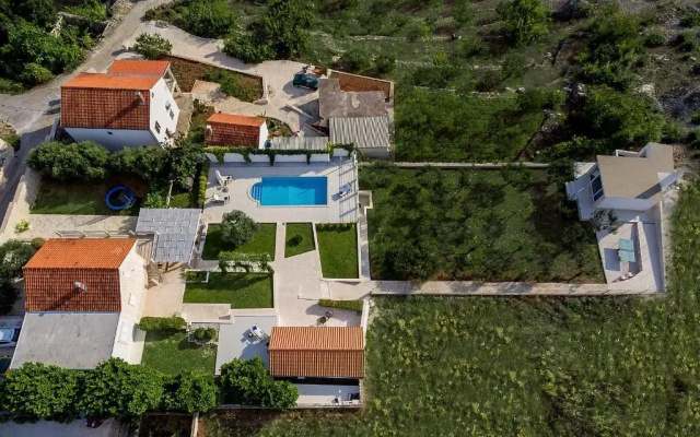 Villa Lilin San