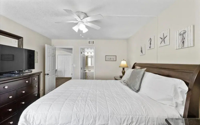 Gulf Shore Condo #623