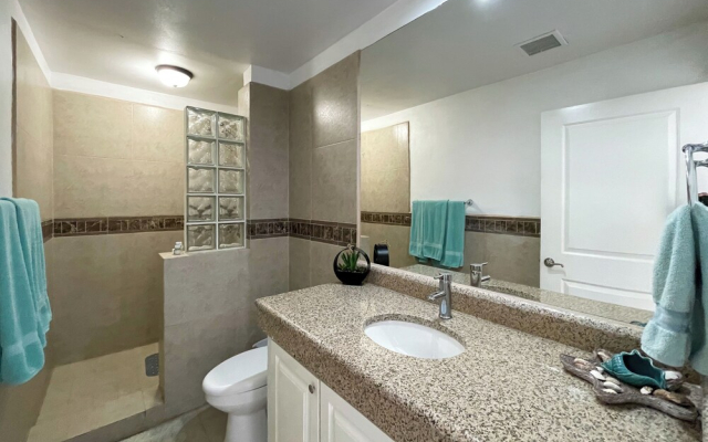 Amazing Luxury Ocean View Condo