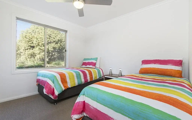 32 west B&B
