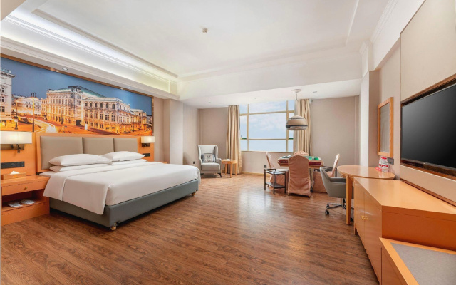 Vienna Hotel Dongguan Changping Avenue