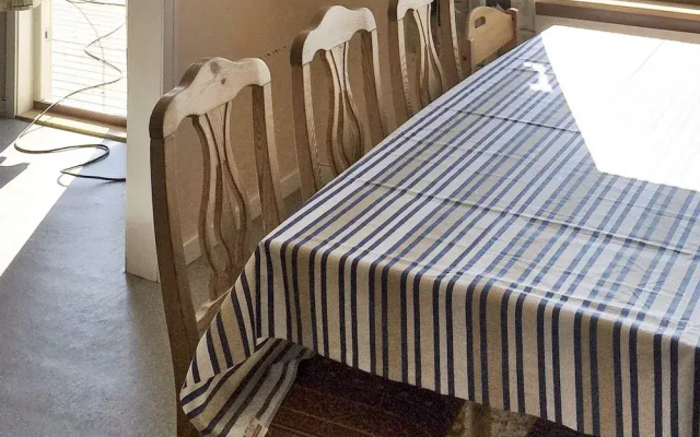 6 Person Holiday Home in Dyrvik