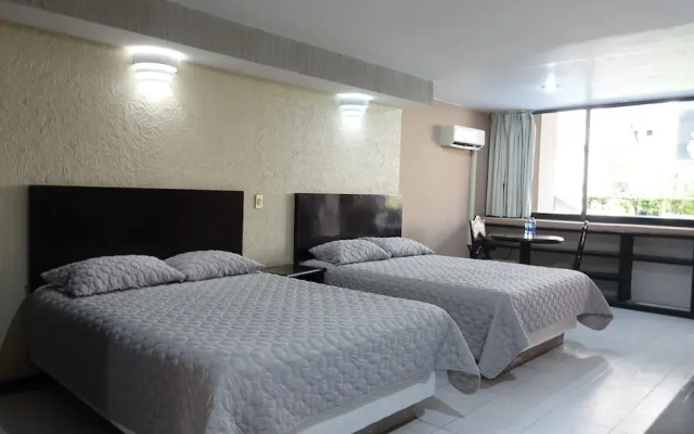 Hotel Montecarlo