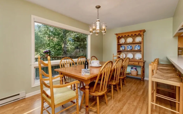 Werlein Family Vacation At Windcliff 4 Bedroom Home by RedAwning