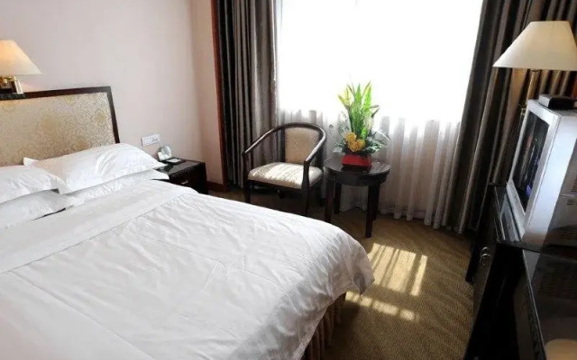 Sunjoy Inn