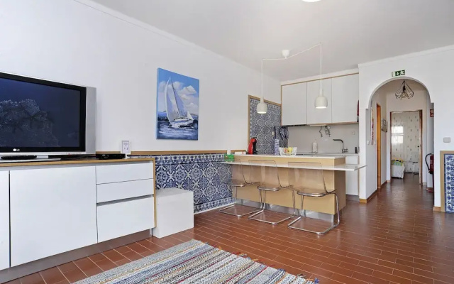 Azenha Apartment