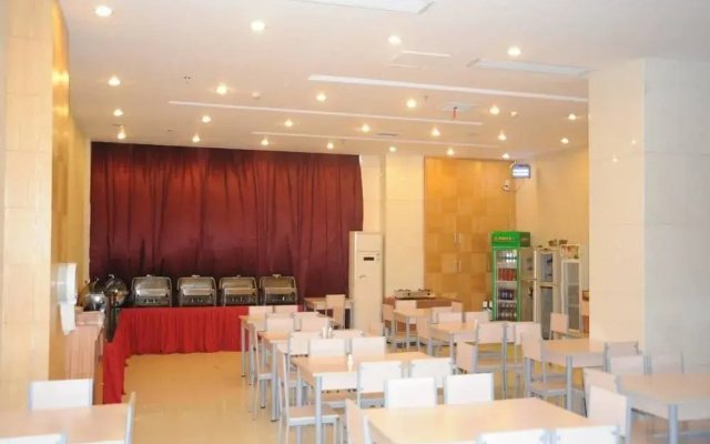 Yitian Hotel