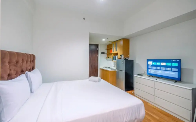 Comfy And Nice Studio At Lrt City Bekasi Apartment