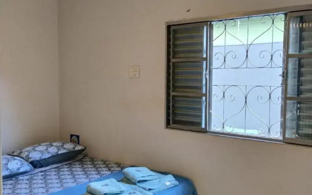 Dourados Guest Flat House